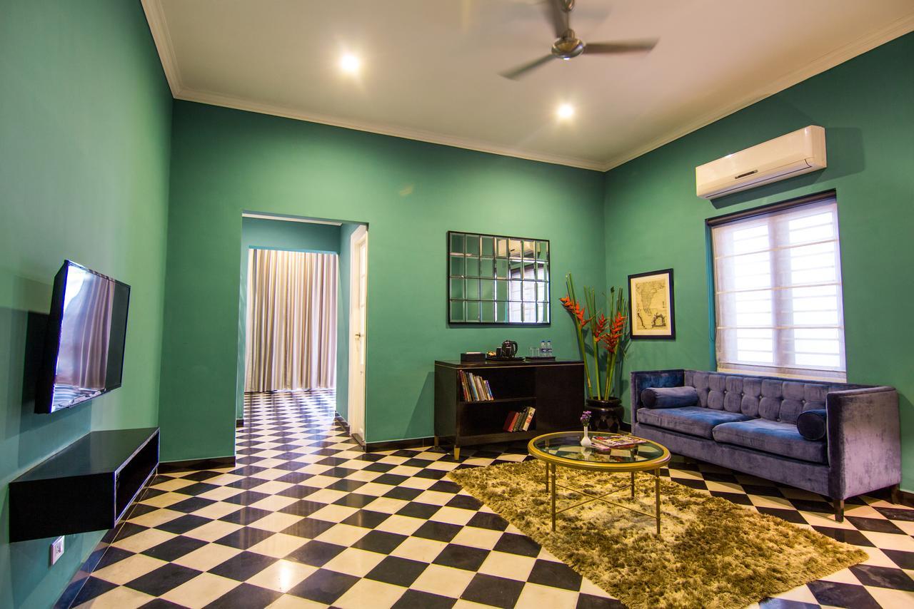 Alpha Old Court House Hotel Kochi Bagian luar foto