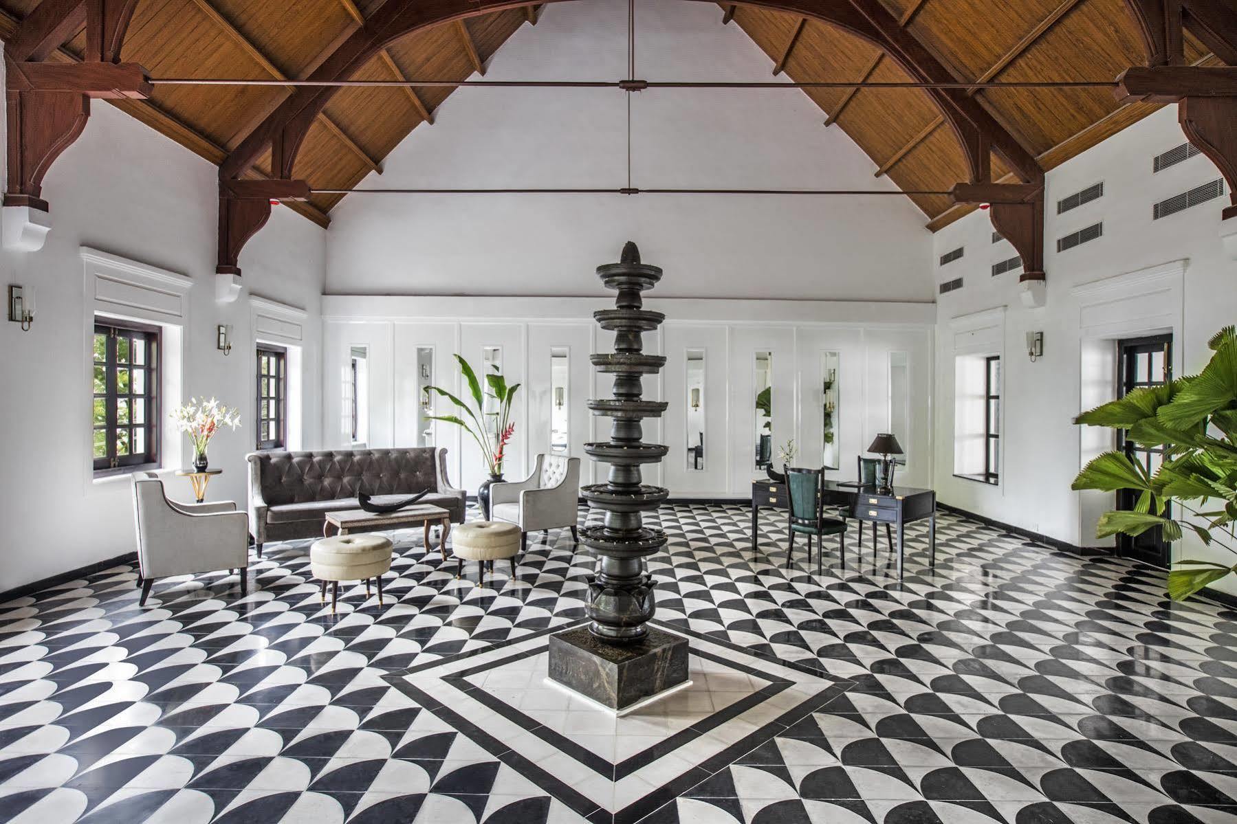 Alpha Old Court House Hotel Kochi Bagian luar foto